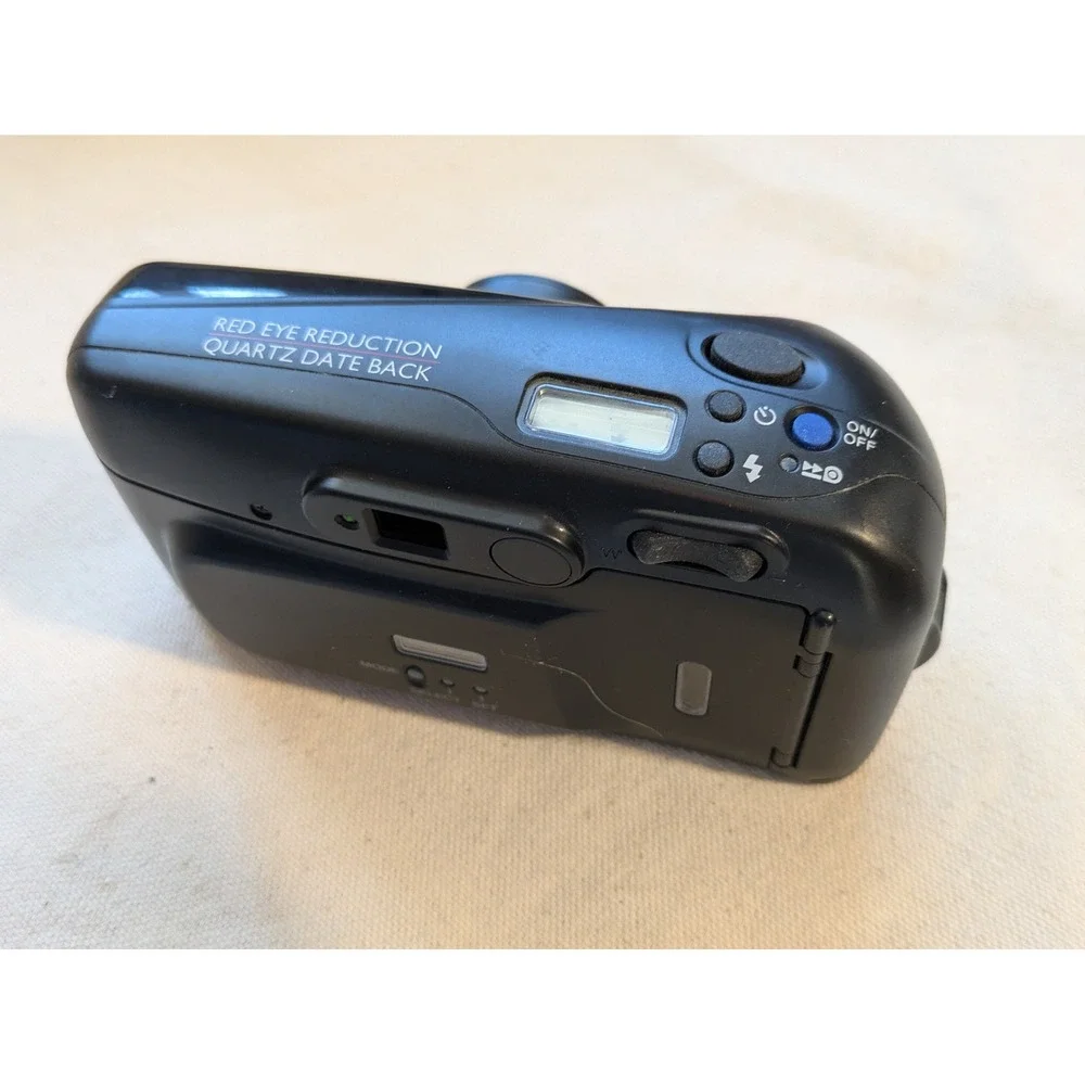 Yashica Elite Zoom 35mm Film Camera 38-65mm Lens Box PA-05 Working